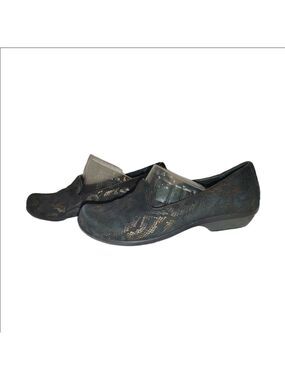 Dansko Olivia Leather Slip On Size 38